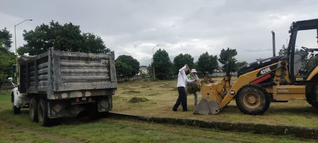 MANTENIMIENTO Y LIMPIEZA EN ESPACIOS DEPORTIVOS DE XALISCO