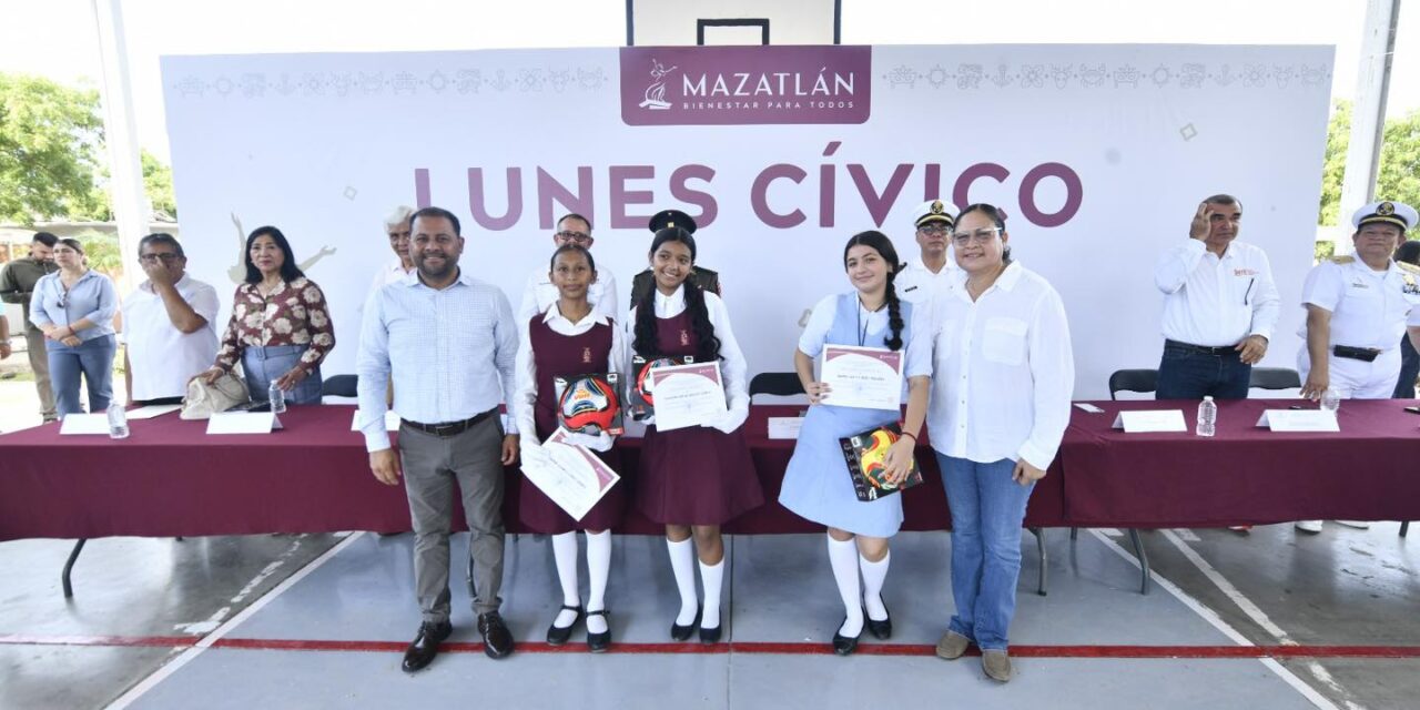 MAZATLÁN IMPULSA VALORES PATRIOS EN LA JUVENTUD