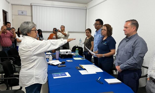 l compromiso con la educación y la ciencia sigue fortaleciéndose en nuestra Universidad.