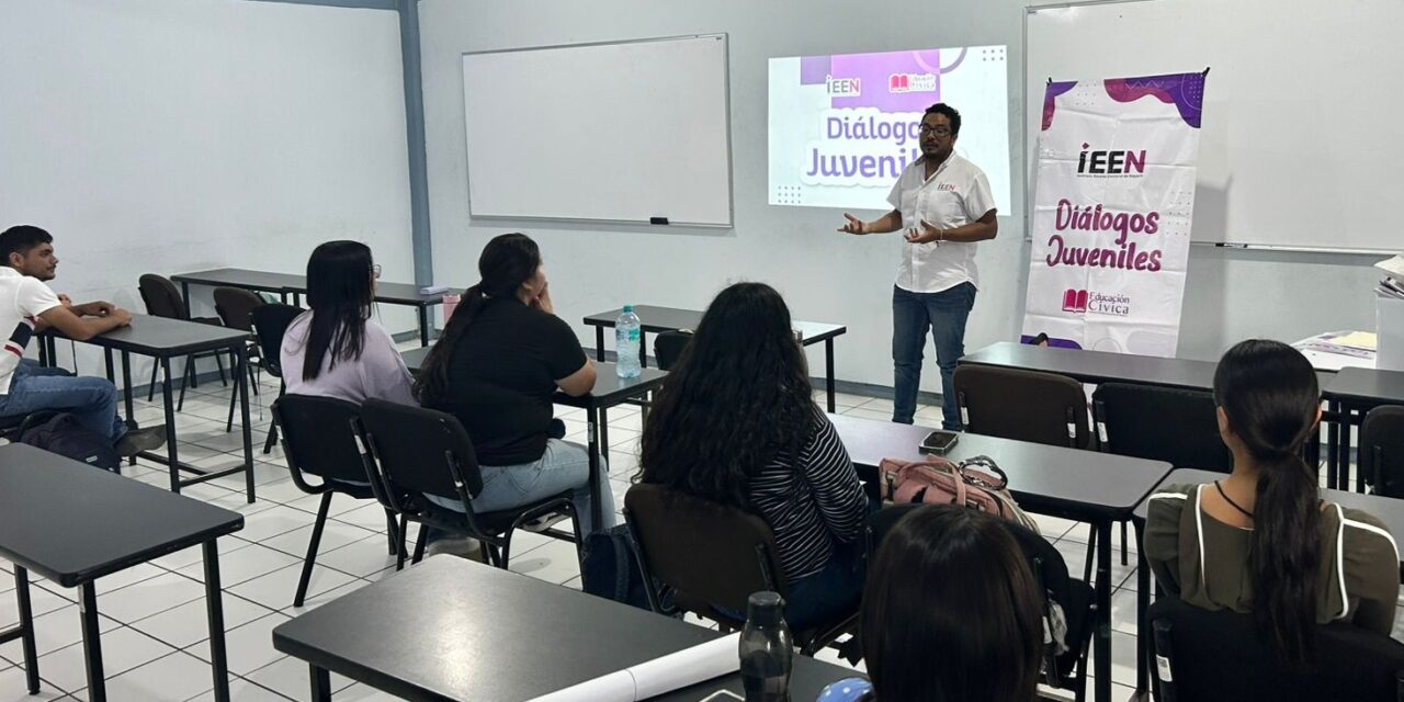 🎙️ ¡Diálogos Juveniles en Ahuacatlán!