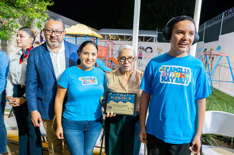 Refuerza Beatriz Estrada la atención a niñas, niños y adolescentes con TEA