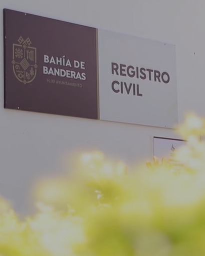 Héctor Santana y Margui Zuñiga celebran el amor en grande con Bodas Colectivas