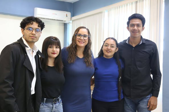 Orgullo UAN: jóvenes emprendedores destacan en Expo Regional Zona 4