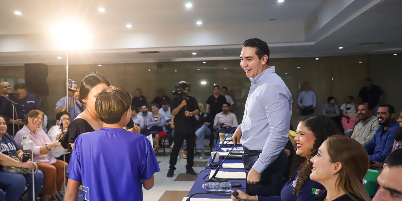 Héctor Santana le cumple a Bucerías: agua potable, limpia y de calidad