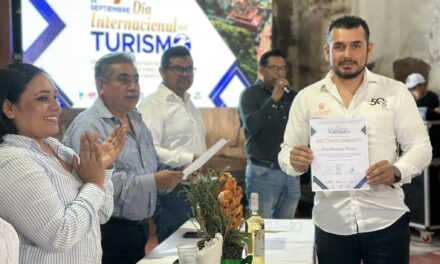 Conmemoración del Día Internacional del Turismo en Jala