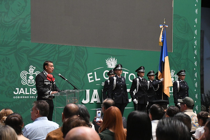 Conmemoran aniversario de la Bandera de Jalisco y reconocen a la asociación Charros de Jalisco en su 105 aniversario