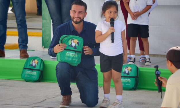 Más de 33 mil alumnos serán beneficiados con el programa “Mi Educación Renace”• Para nuestro gobierno, el futuro de la niñez es nuestra prioridad: Luis Munguía