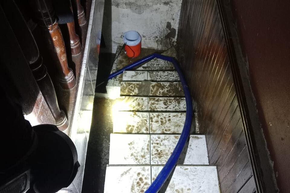 Protección Civil atiende afectaciones por aumento de canal en Tepic