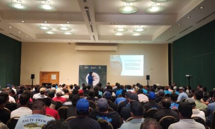 CAPACITACIÓN EN OBSERVACIÓN DE BALLENAS PARA PRESTADORES DE SAN BLAS