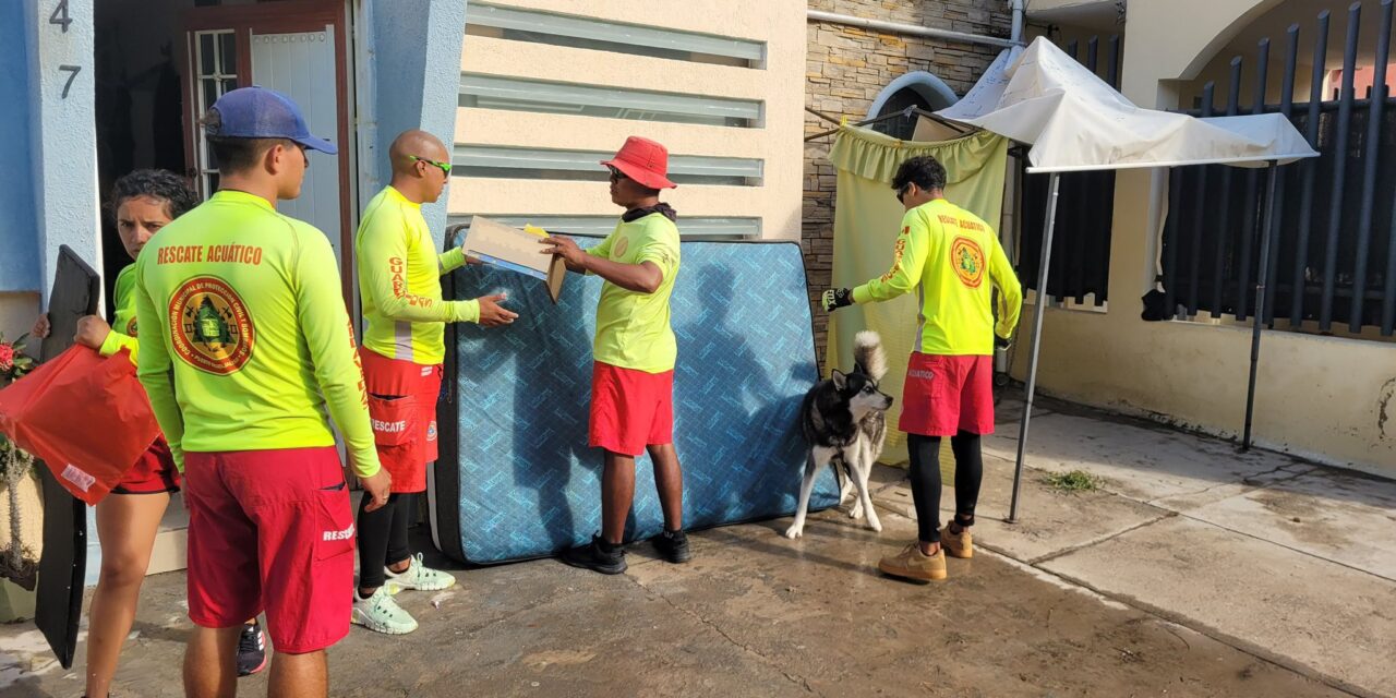 ¡PROTECCIÓN CIVIL Y BOMBEROS DE PUERTO VALLARTA EN ACCIÓN!