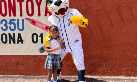 BEISBOL EN TU ESCUELA CON JAGUARES