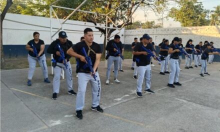 Elementos de Seguridad Pública toman el curso “Técnicas avanzadas en el uso de la fuerza”
