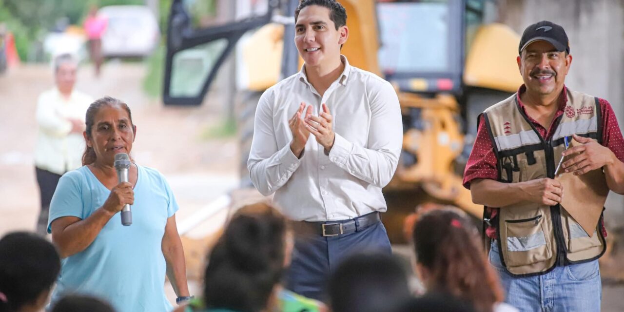 «SAYULITA YA NO SERÁ UN PUEBLO OLVIDADO»: HÉCTOR SANTANA