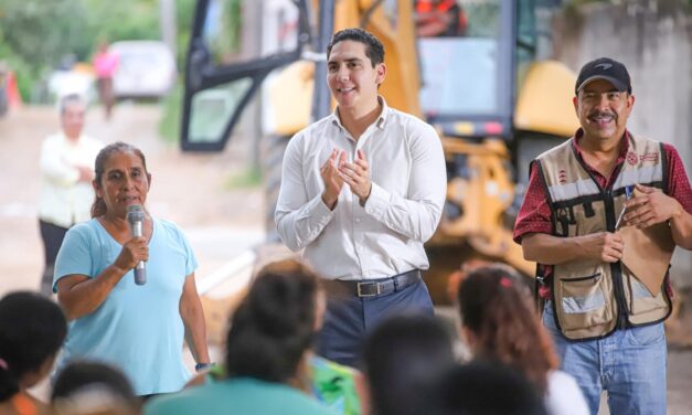 «SAYULITA YA NO SERÁ UN PUEBLO OLVIDADO»: HÉCTOR SANTANA