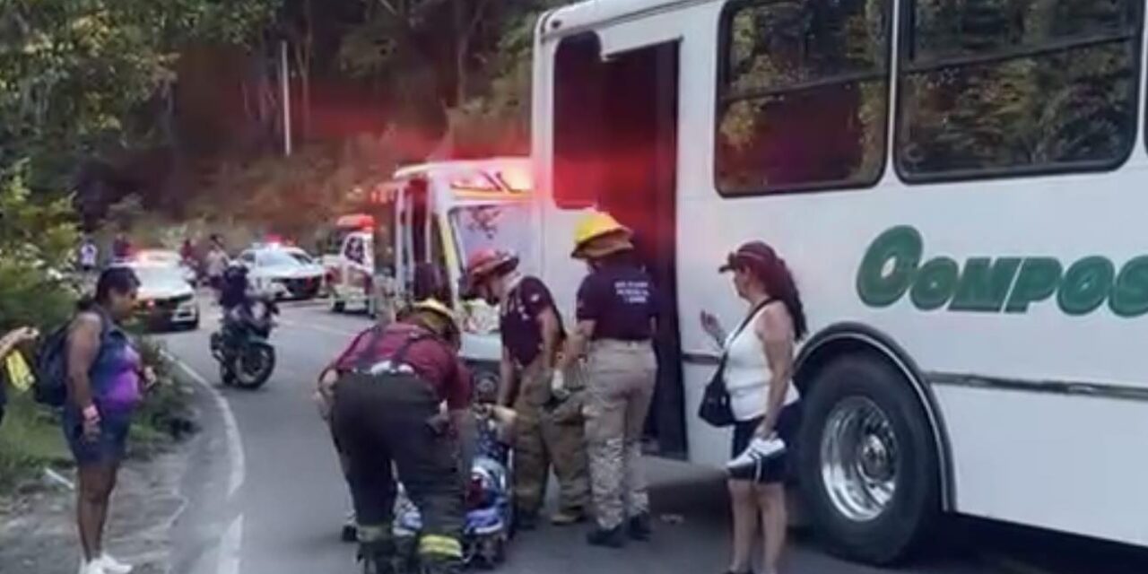 ¡PRECAUCIÓN! ACCIDENTE EN CARRETERA FEDERAL 200