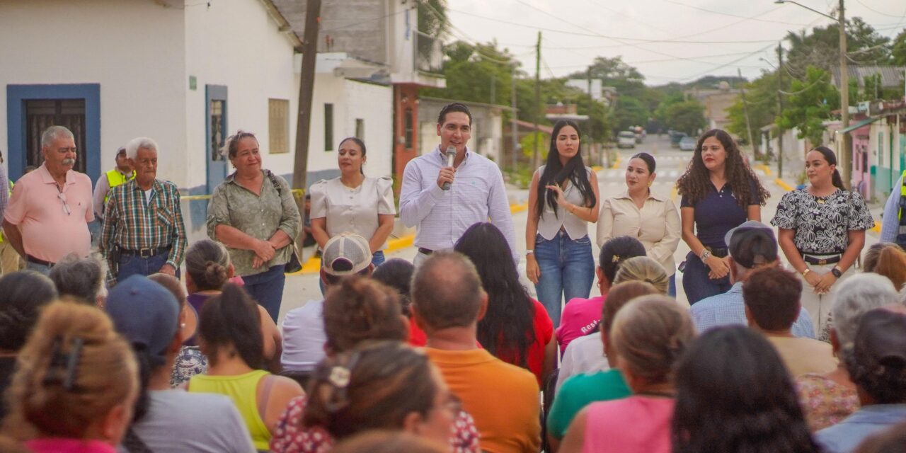 HÉCTOR SANTANA INAUGURA OBRA QUE TRANSFORMA SAN JUAN DE ABAJO