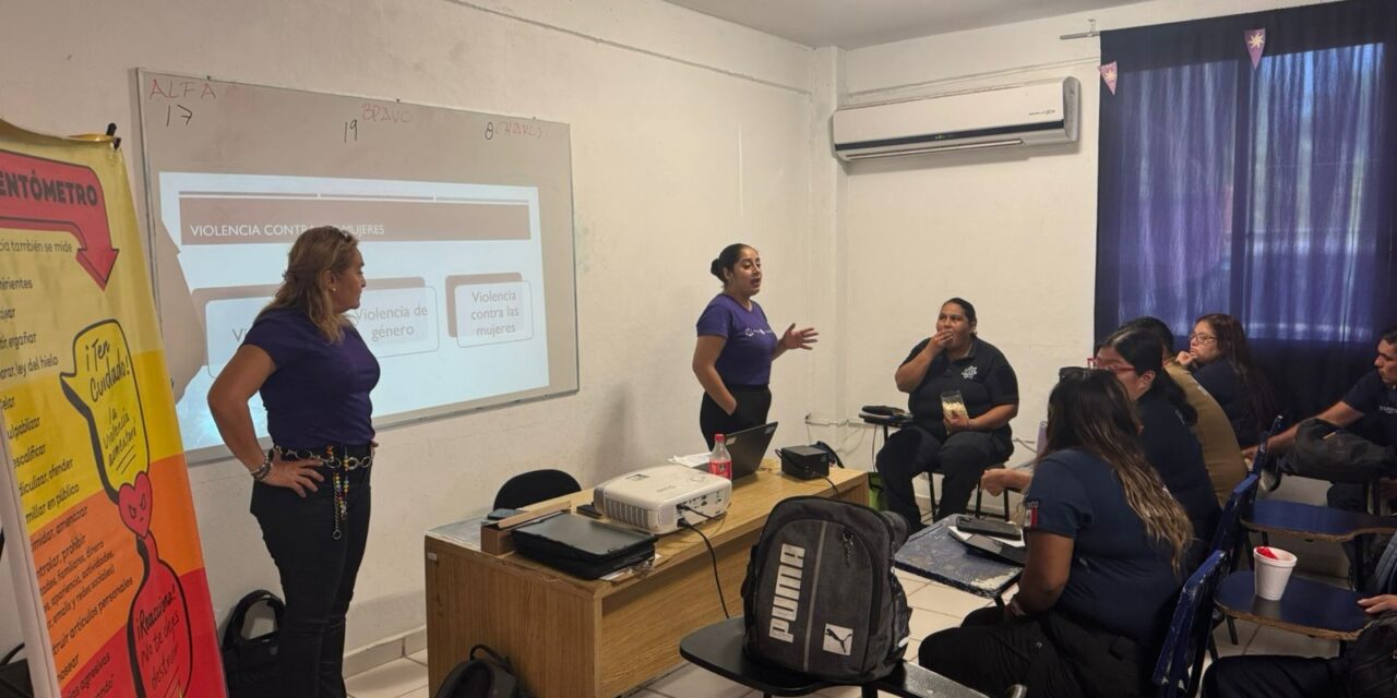 POLICÍA DE PUERTO VALLARTA SE CAPACITA EN VIOLENCIA SEXUAL COMUNITARIA