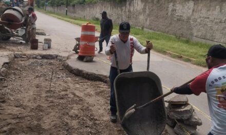 MAZBACHETÓN MEJORA CALLES EN MAZATLÁN