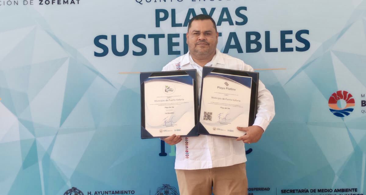 PUERTO VALLARTA RECIBE RECONOCIMIENTO PLAYA PLATINO