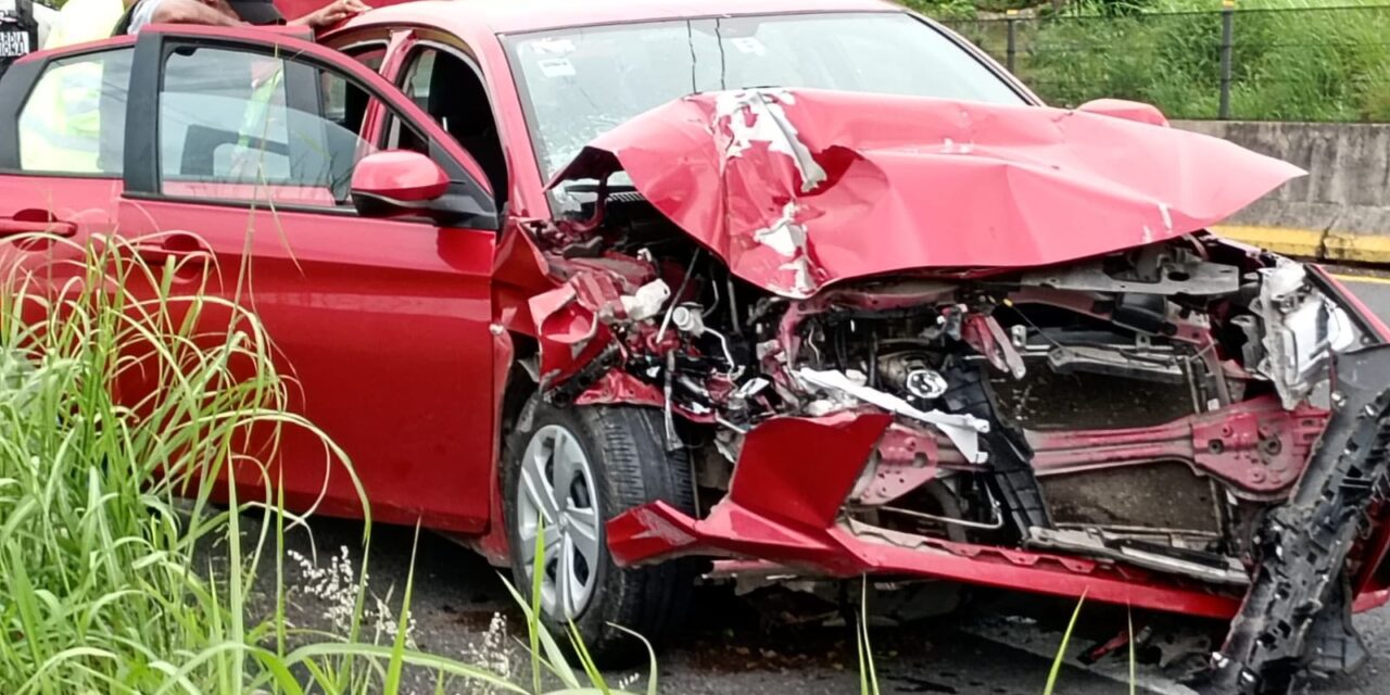 ACCIDENTE VEHICULAR ATENDIDO EN CARRETERA TEPIC – GUADALAJARA