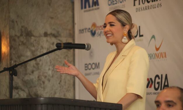 ESTRELLA PALACIOS CELEBRA 18 ANIVERSARIO DE DESARROLLADORES INMOBILIARIOS EN MAZATLÁN