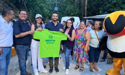 DIF LLEVA LA BRIGADA “NIDITO” A BOCA DE TOMATLÁN