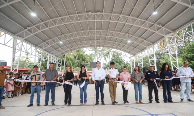 Héctor Santana cumple compromiso con la educación y fortalece la infraestructura educativa con nueva techumbre