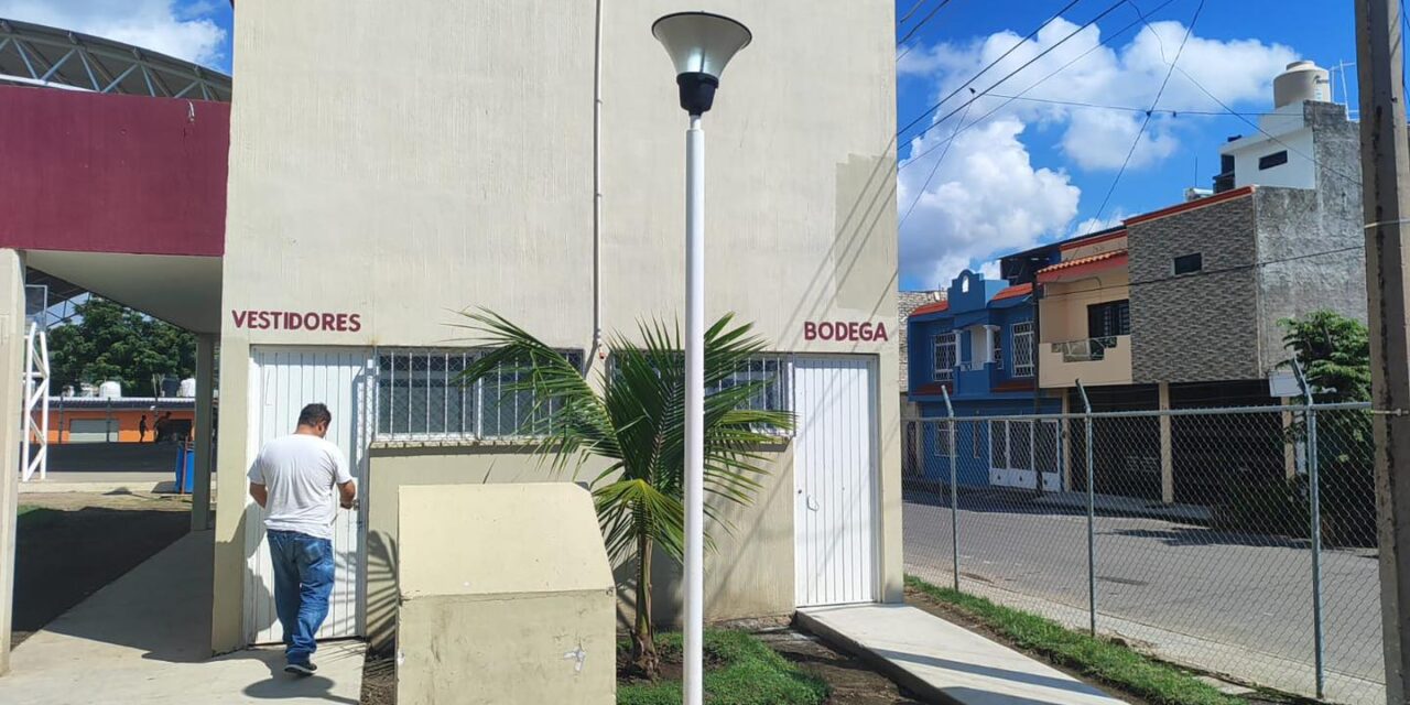 ¡Xalisco más iluminado!