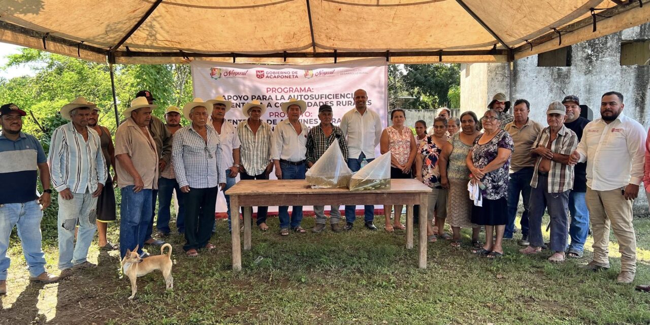 MANUEL SALCEDO ENTREGA ALEVINES PARA PRODUCCIÓN DE MOJARRA TILAPIA, EN LA HACIENDILLA.
