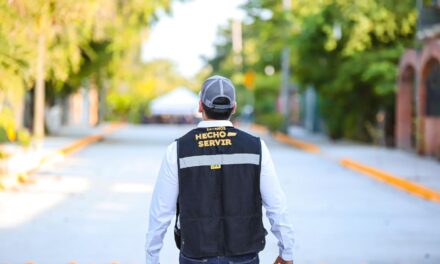 En tiempo récord, Héctor Santana entrega la Calle 20 de Noviembre en Punta de Mita