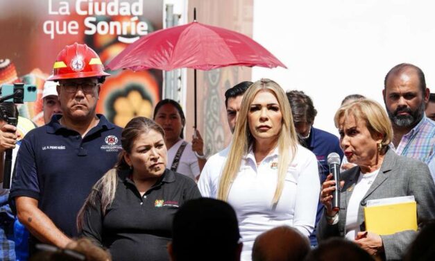 Respalda el gobernador Miguel Ángel Navarro Quintero a locatarios del Mercado Juan Escutia tras el incendio