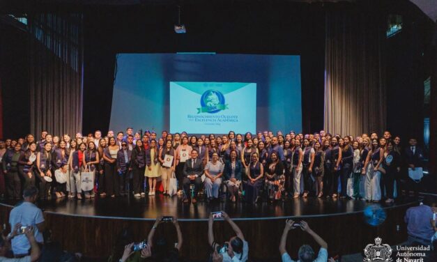 Entrega UAN Reconocimiento Ocelote a la Excelencia Académica