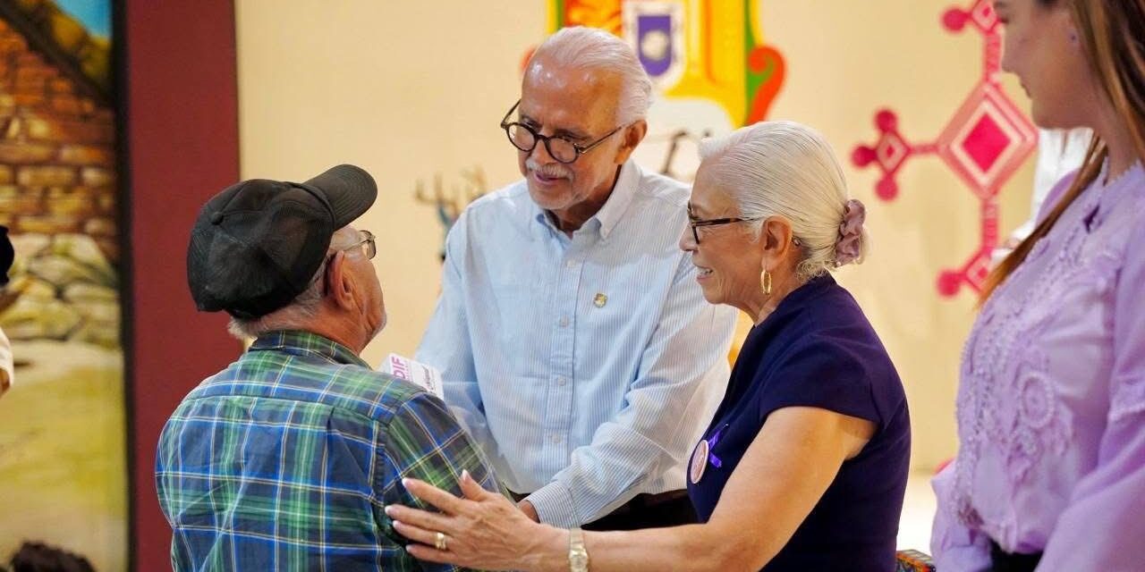 Gobierno estatal y DIF Nayarit mejoran la calidad de vida de adultos mayores, con entrega gratuita de prótesis dentales