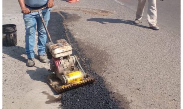 BACHEO EN LA CARRETERA INTERNACIONAL MÉXICO 15