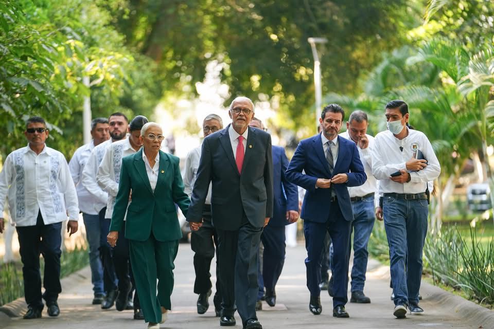 NAYARIT HONRA A ESTEBAN BACA CALDERÓN EN EL 115 ANIVERSARIO
