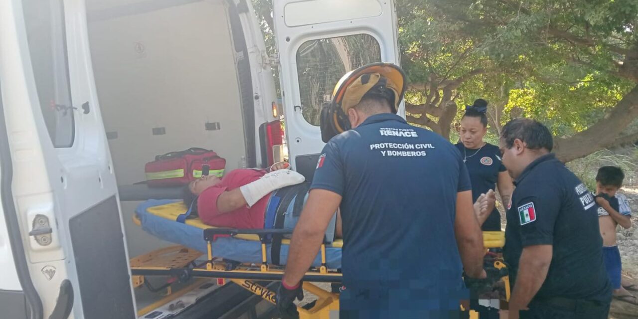 PROTECCIÓN CIVIL Y BOMBEROS ATIENDEN ACCIDENTE EN LA MORADA