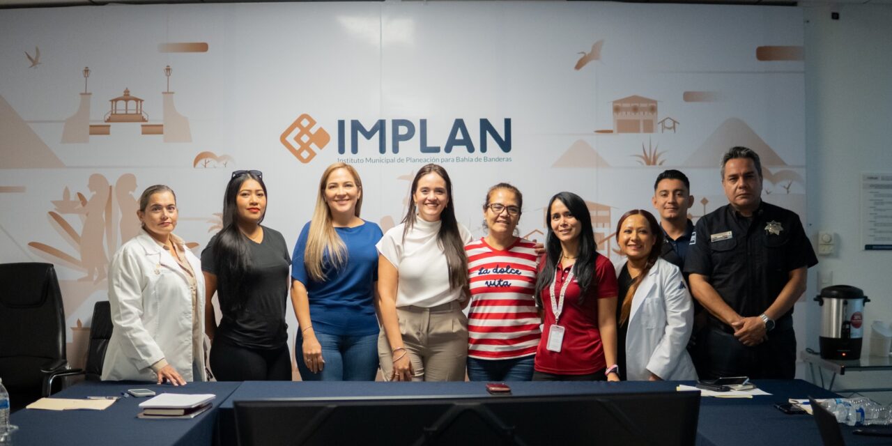 DIF BAHÍA IMPULSA MESA INTERDISCIPLINARIA POR EL BIENESTAR SOCIAL