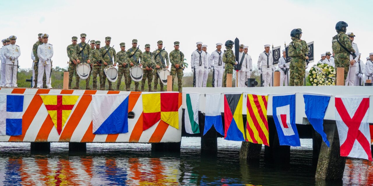 Tepic conmemora el Día de la Armada de México