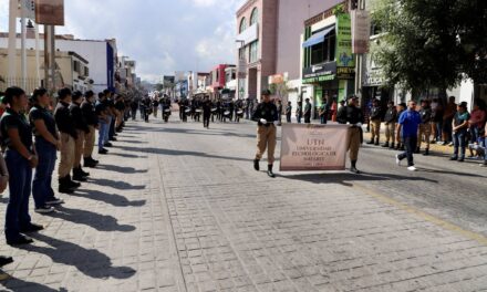 La Universidad Tecnológica de Nayarit presente en el Desfile Cívico-Deportivo por el 115 Aniversario de la Revolución Mexicana