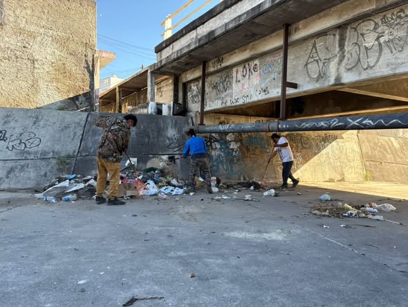 Gobierno de Xalisco refuerza limpieza en el arroyo El Indio