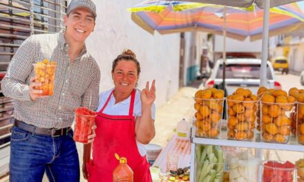 Héctor Santana autoriza instalación gratuita de comerciantes este 20 de Noviembre