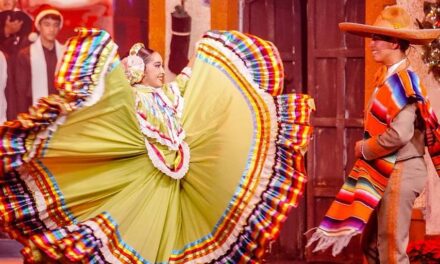 Más de 200 artistas dan vida a la Gala Navideña en Mazatlán