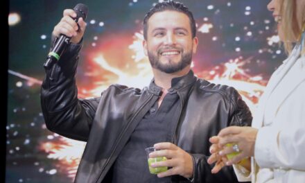 DRONES Y MÚSICA PARA DESPEDIR EL AÑO EN EL MALECÓN DE PUERTO VALLARTA