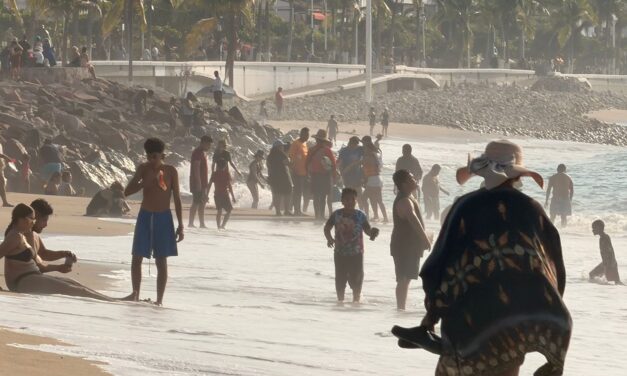 SALVAMENTO ACUÁTICO REFUERZA VIGILANCIA EN PLAYAS DURANTE EL OPERATIVO GUADALUPE–REYES