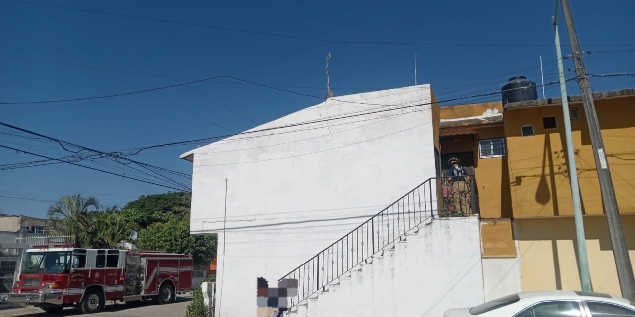 ATIENDEN BOMBEROS FUGA DE GAS EN BAHÍA DE BANDERAS
