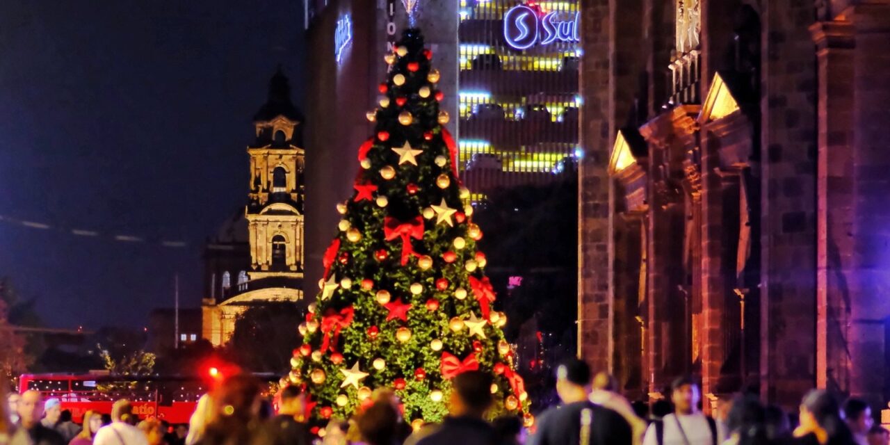 INAUGURACIÓN DE LA PISTA DE HIELO EN GUADALAJARA