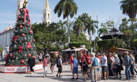 Mazatlán celebra la Navidad recibiendo al mundo con los arribos de Norwegian Bliss y Navigator of the Seas