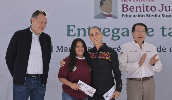Presidenta entrega tarjetas de la beca “Benito Juárez” y supervisa avance del 90% en construcción del Bachillerato en El Marqués, Querétaro