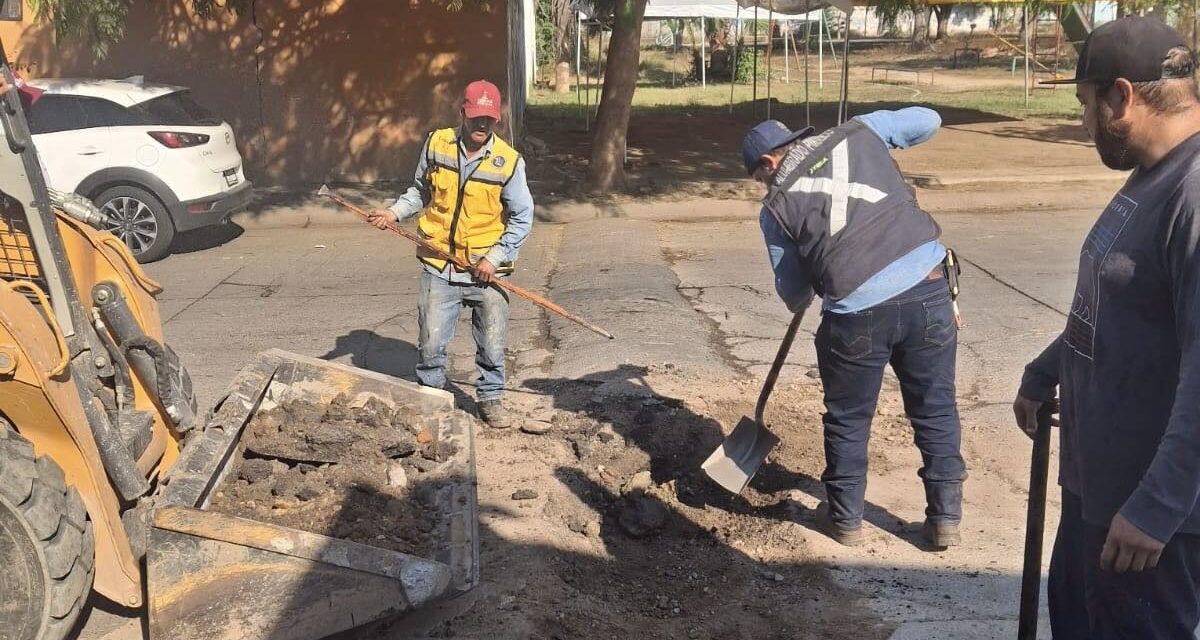 REPARACIÓN DE BACHES EN AV. PASEO DEL ATLÁNTICO