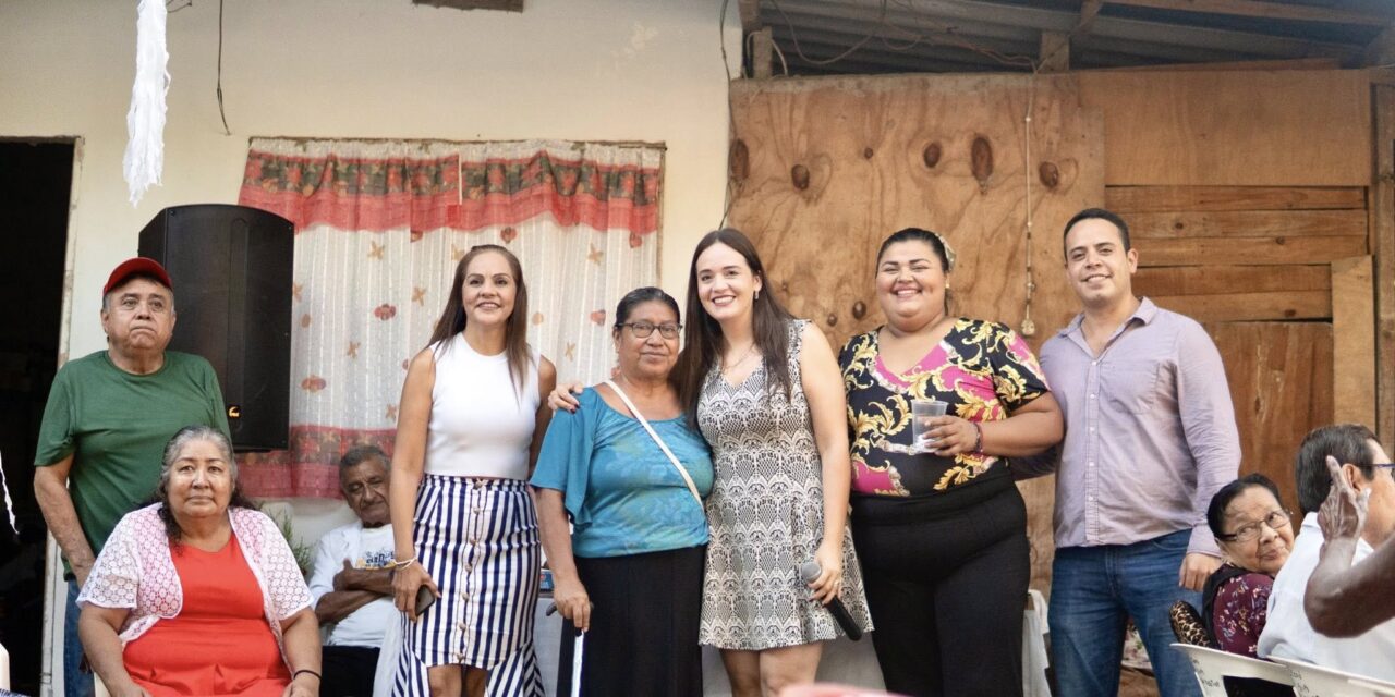 ALEGRÍA NAVIDEÑA EN MEZCALITOS CON EL DIF BAHÍA